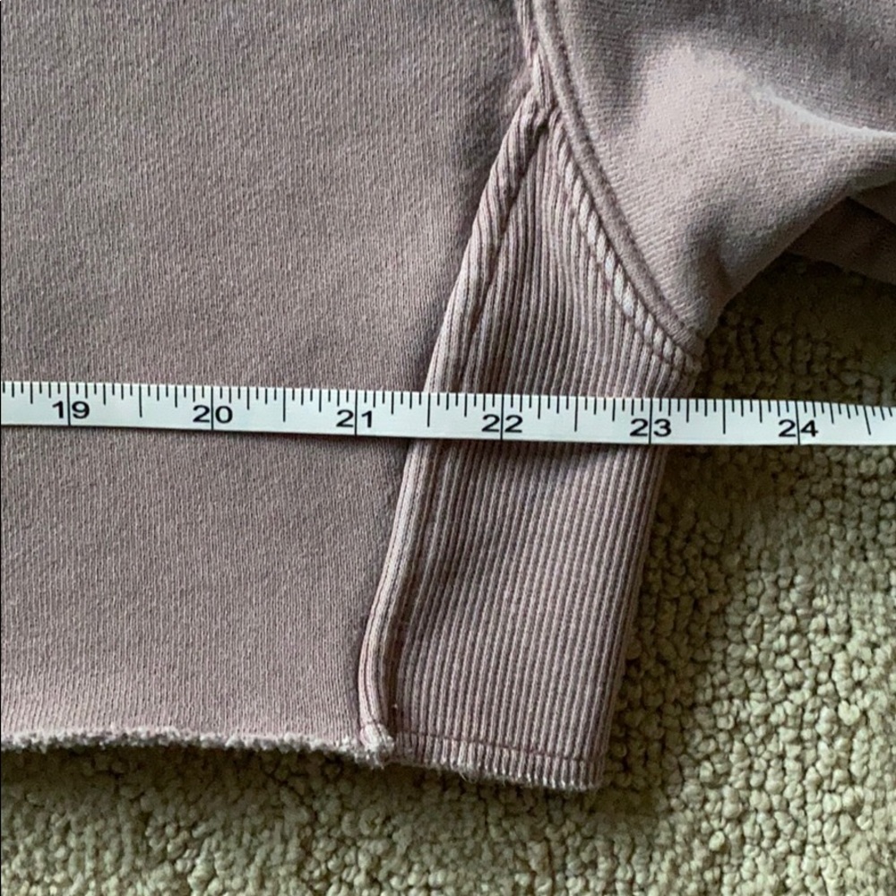 WORN ONCE Tna | Boyfriend Crop Hoodie GD Shd Mauve - Picture 15 of 16